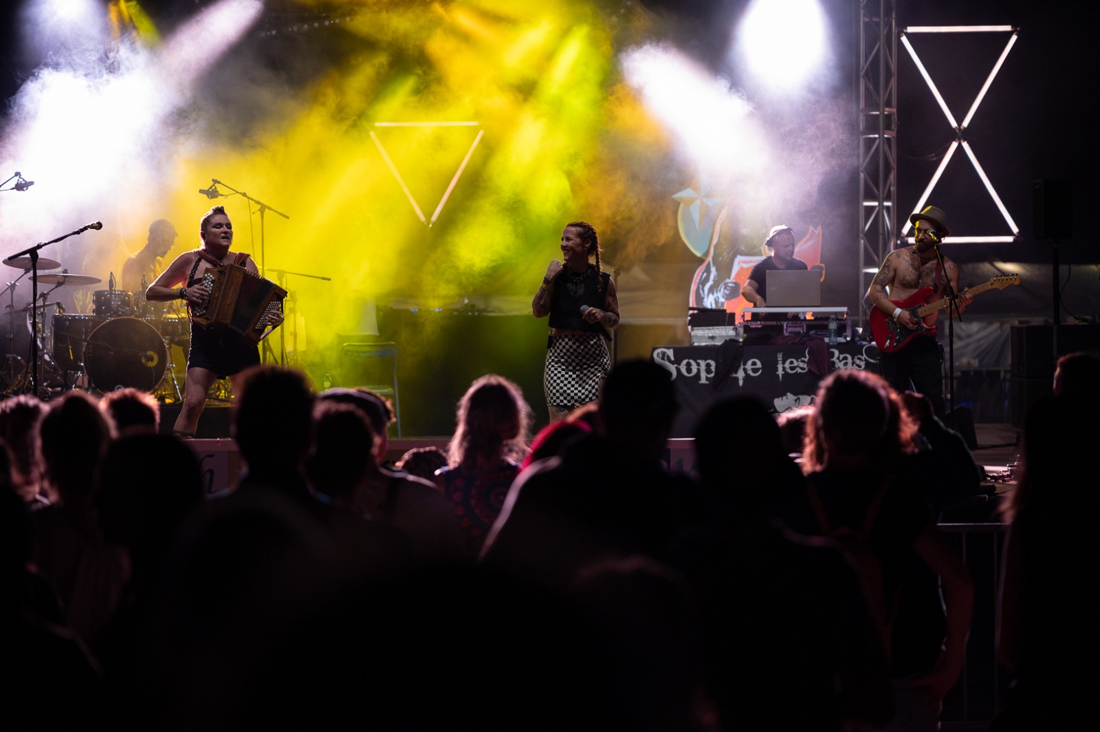 🔥Le festival continue!🔥 Le programme complet de ce vendredi!